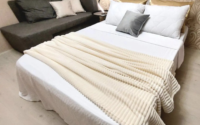 Квартира ЕвроДвушка Аксакова 81/1 на 17 Этаже до 7 Чел