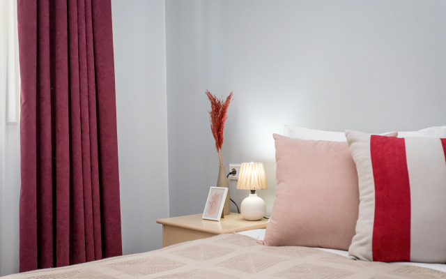 Apartments with a View of the Ferris Wheel and the City