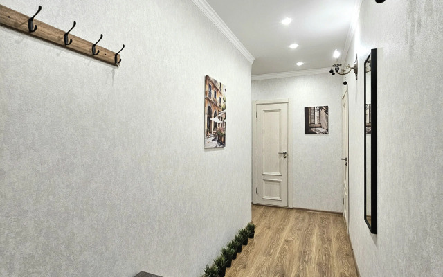 Na ulice Truzhenikov 39/3s2 Apartments