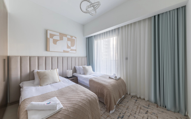 Welcome Home In Act One Tower Apartments