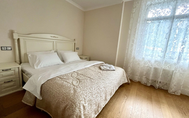Dvukhkomnatnye s Balkonom Premium Klassa v Zhk Diplomat Apartments