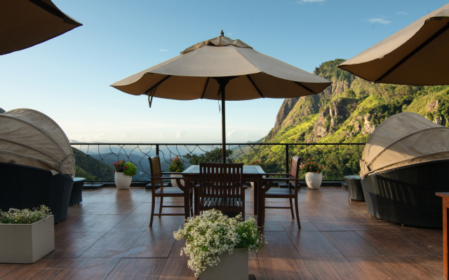 EKHO Ella - A Divine View of Ella Gap