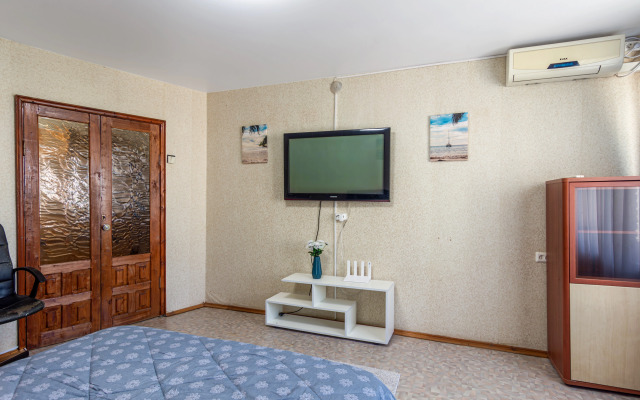 S Vidom Na Otkrytoye More Flat