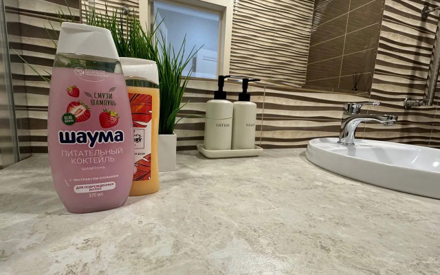 Квартира Шикарная двухкомнатная с лоджией