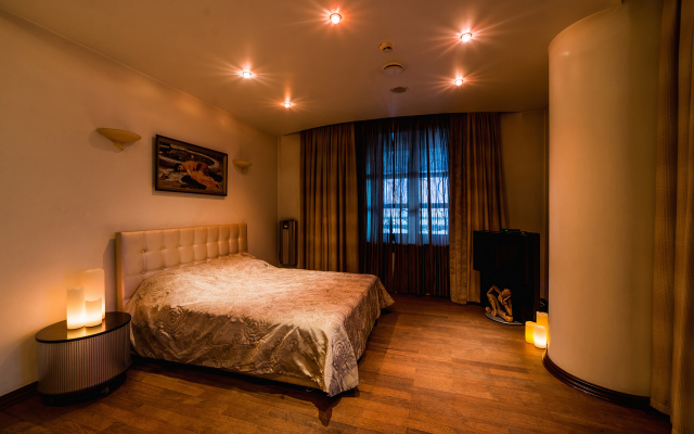 Holiday-In Guest house