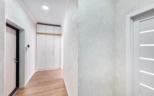 Odnokomnatnyie Vozle Han-Shatyira I Blok Apartments