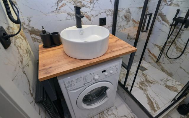Ryadom S Zhd Vokzalom Horomy Apartments