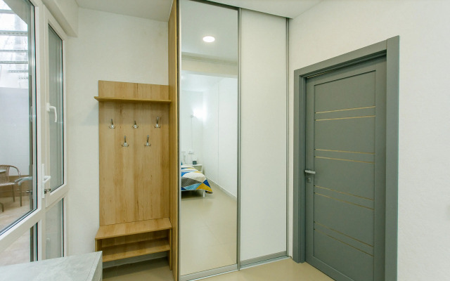 Apartamenty Na Listopadnoy 15a Apartments