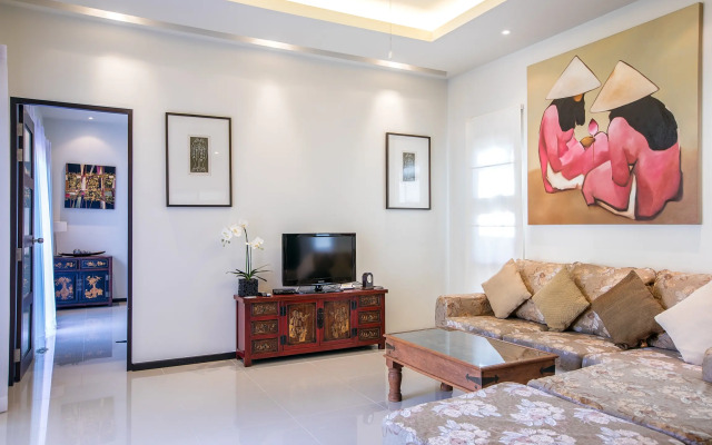 Buton 3 BR, Private Pool, Nai Harn Beach Villa