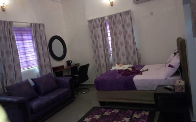 Spa Lavender Suites Hotel