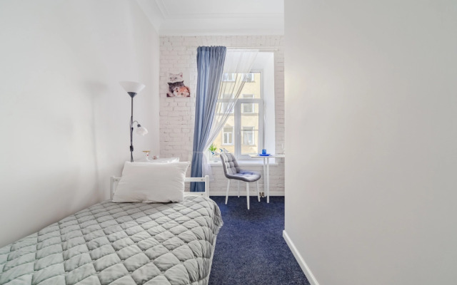 Апартаменты 8 А654