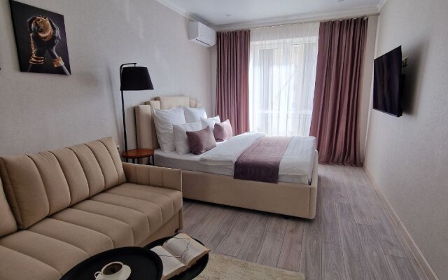 Flatirini s panoramnymi oknami v Zhk Vesna Flat