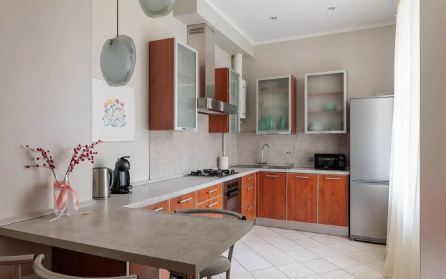 Квартира на набережной Крюкова канала 9