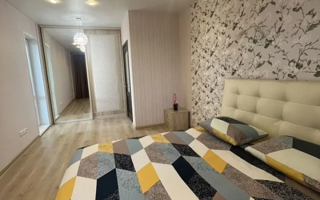 Trekhkomnatnaya Na Pritomskom Prospekte 3A Flat