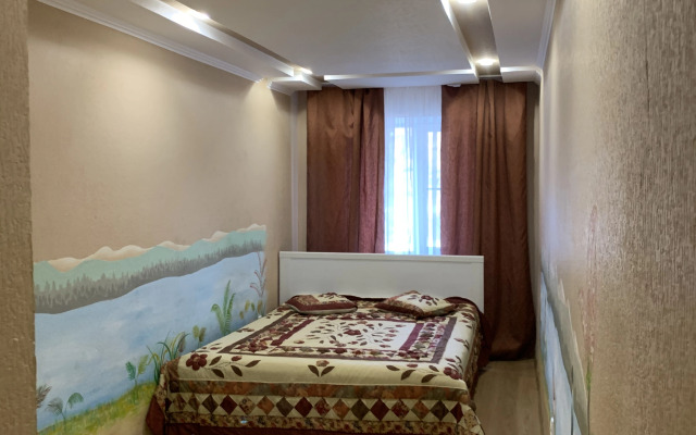 Dvukhkomnatnaya. Kommunisticheskiy 81 Flat