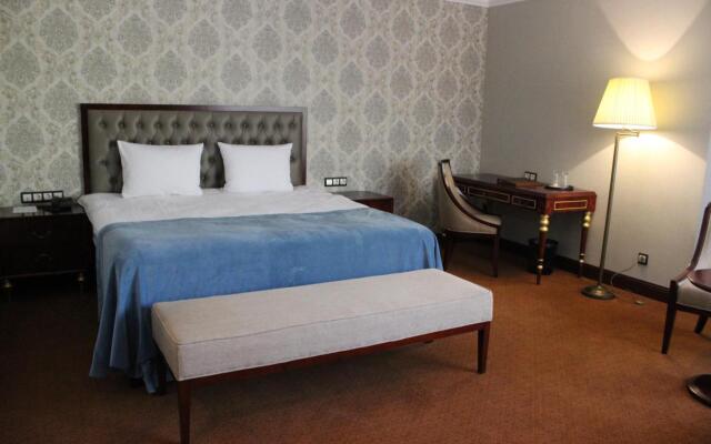 Sultan Plaza Hotel