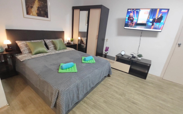 Квартира Двухкомнатная в Центре на Тарана 22