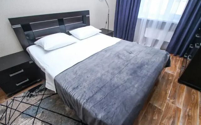 Апартаменты на Энгельса 7