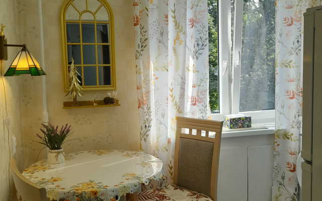 V Tsentre U Ozera Obertayh Flat