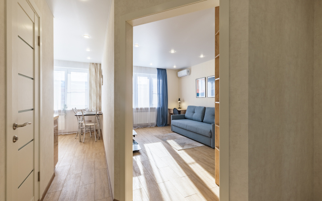 Na Frunze 15 Flat