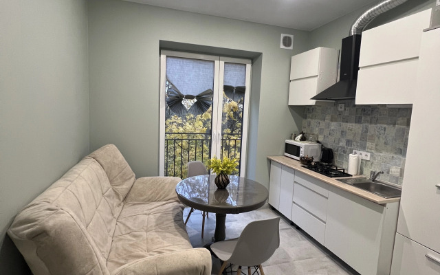 Апартаменты Уютная 200 Метров от Центрального Пляжа