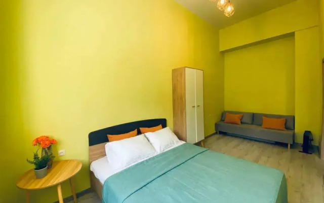 Апартаменты Room-Room Хользунова 39