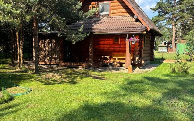 U Narochi Guest House