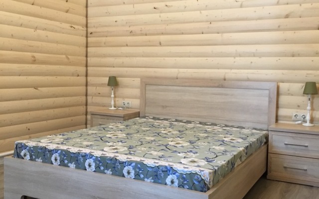 Zhemchuzhnyij Guest House