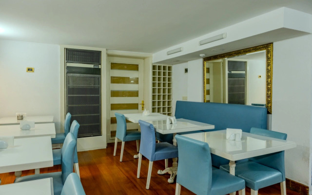 Peak Star Hotel