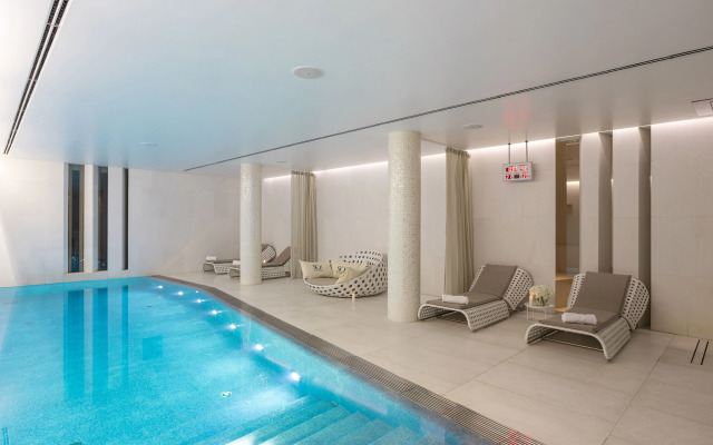 Отель SO/ Saint Petersburg