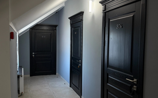 Отель Саксония