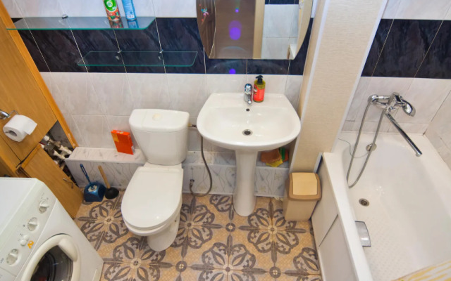 Квартира двухкомнатная набережная Северной Двины 95