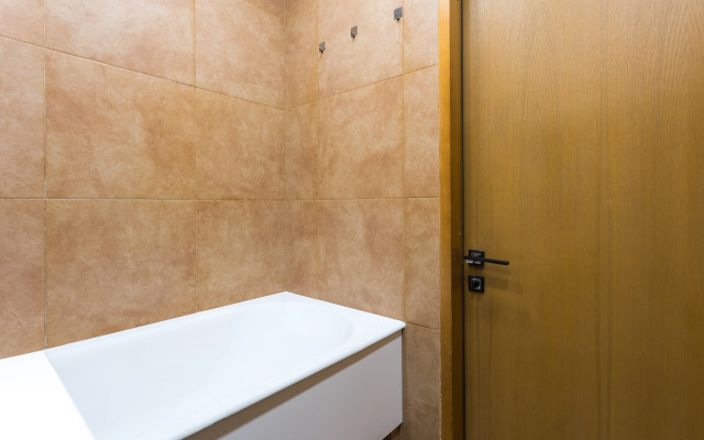 Апартаменты  на 18 Этаже Hugge Place