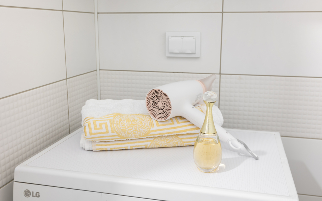 Квартира видовая евро-двухкомнатная Облака у метро рядом с разводным мостом и набережной Невы