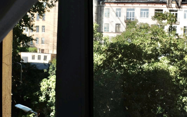 Квартира Творчесская квартира на Жуковского 6