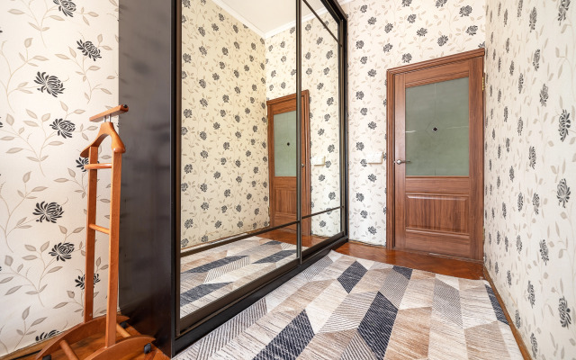 Квартира 3х Комнатная квартира на Фурштатской с сауной