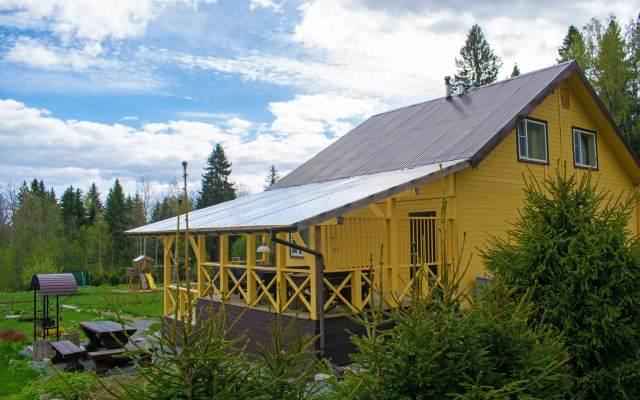 Na Beregu Ladogi Guest house
