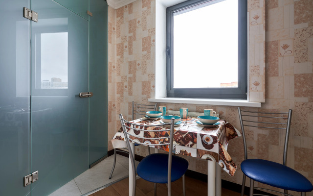 Roomonday Krasny Kit Art.000048 Apartments