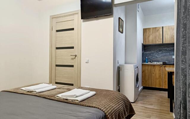 Na Ulitse Charushinskaya 24/1 Flat