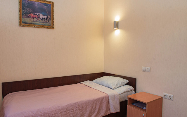 Viktoriya Hotel