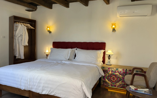 Usman Heritage Mini-hotel