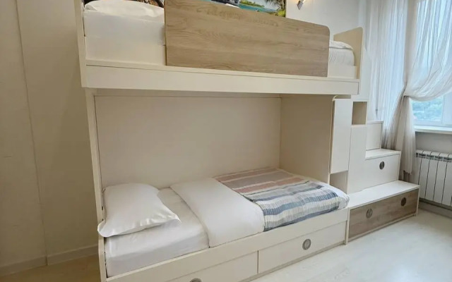 Апартаменты Четырехкомнатные в Центре Владивостока