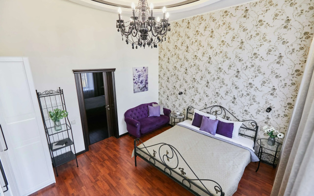 FlatStay Podyezdnoy 17 Apartments
