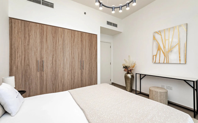 Premium 1BR at Executive Residences Apartments