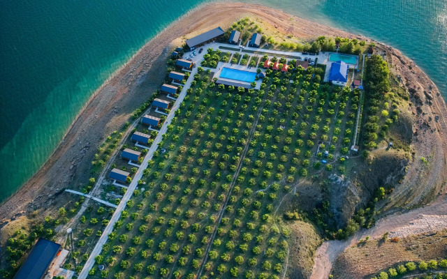 Персиковый Остров