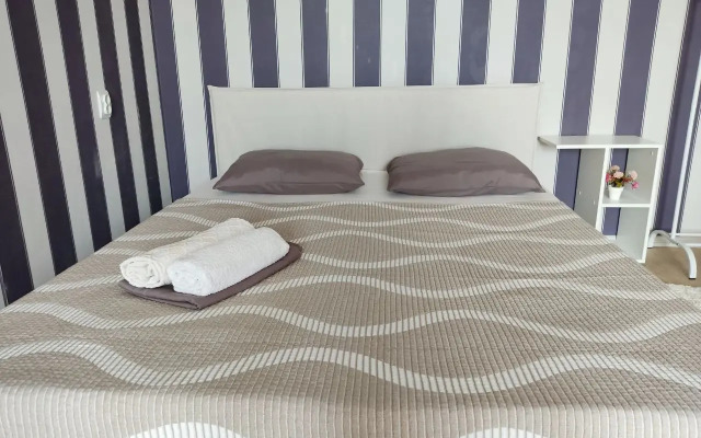 Na Ulitse Lutova Flat