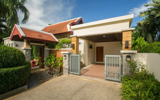 Pagai Private Pool Baan Bua Estate Naiharn Beach Villa