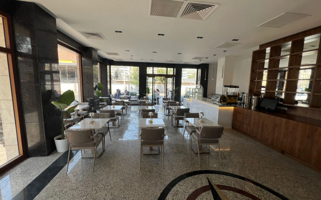 Отель İstanblu Hotel & Spa