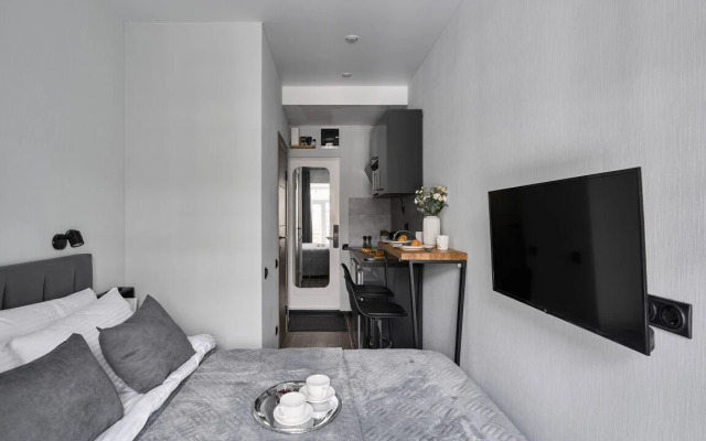 Obsidian by Smart Lofts Moscow Apartment