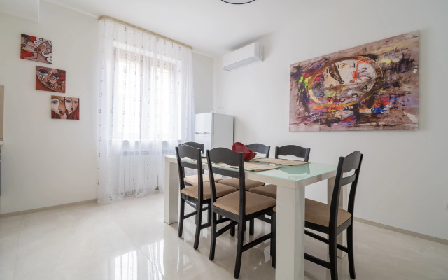 East Residence Airport Apartment